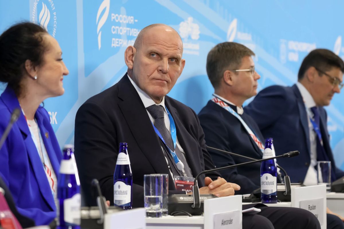 Министр спорта ЛНР Олег Шеренешев принял участие в круглом столе проекта «Выбор сильных» на форуме «Россия – спортивная держава» Министр спорта ЛНР Олег Шеренешев принял участие в круглом столе проекта «Выбор сильных» на форуме «Россия – спортивная держава»
