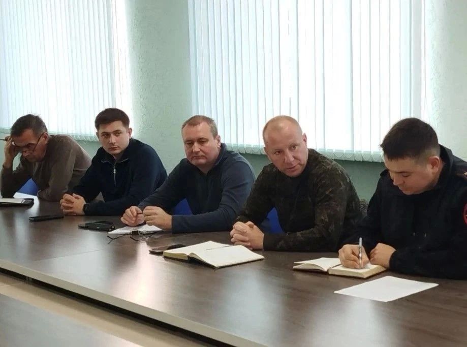 В рамках партийного проекта "Безопасные дороги" партии "Единая Россия" в Администрации города прошло заседание Комиссии по обеспечению безопасности дорожного движения В рамках партийного проекта "Безопасные дороги" партии "Единая Россия" в Администрации города прошло заседание Комиссии по обеспечению безопасности дорожного движения