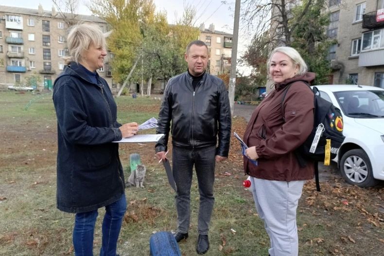 В городе Червонопартизанске состоялось собрание жителей улицы Терешковой В городе Червонопартизанске состоялось собрание жителей улицы Терешковой