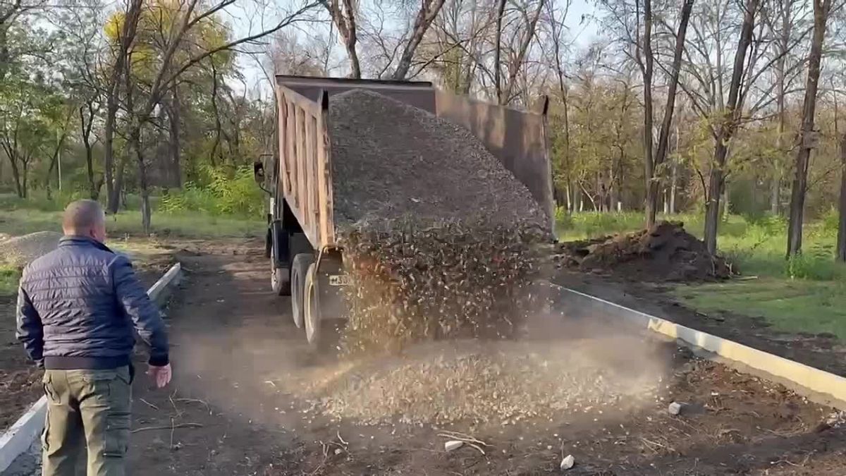 В ПАРКЕ «ПОБЕДА» ПОЯВИТСЯ НОВАЯ СПОРТИВНАЯ ПЛОЩАДКА
