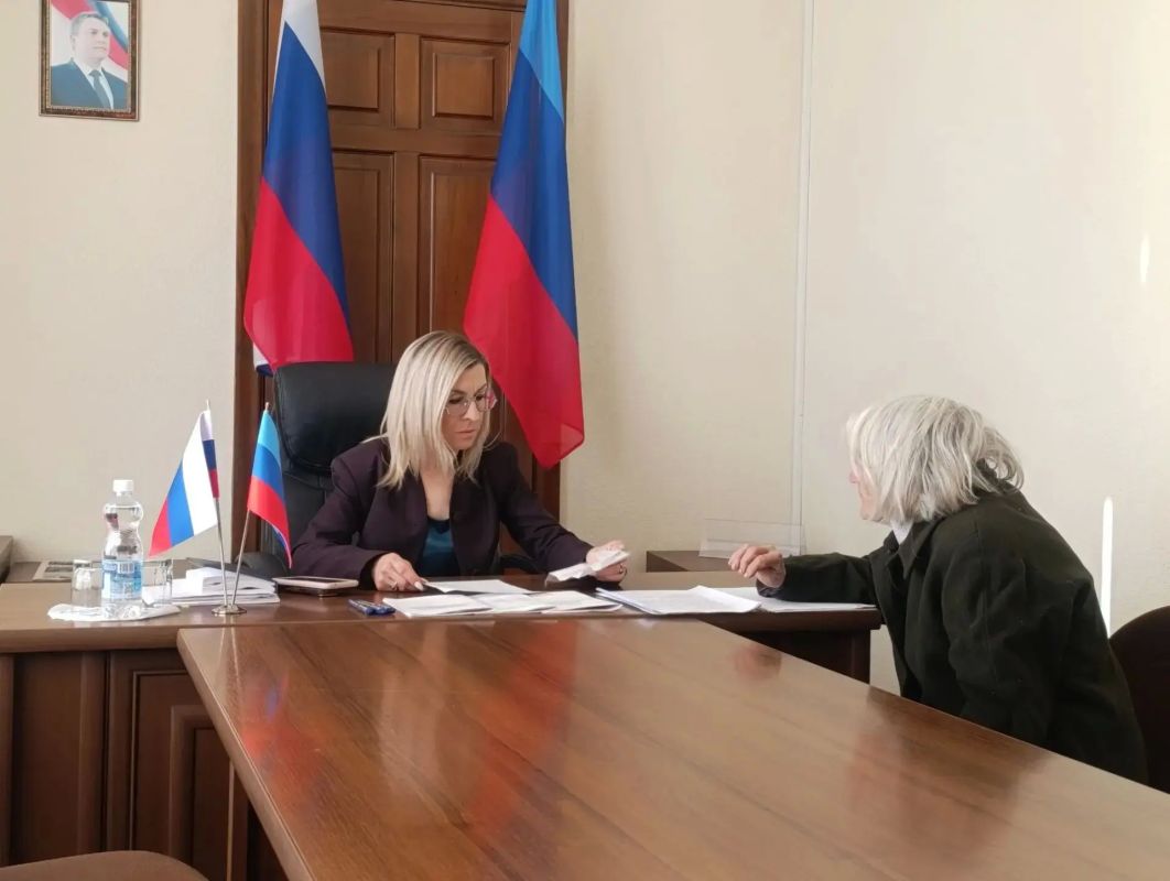 Заместитель Главы Администрации города Луганска провела личный прием граждан Заместитель Главы Администрации города Луганска провела личный прием граждан