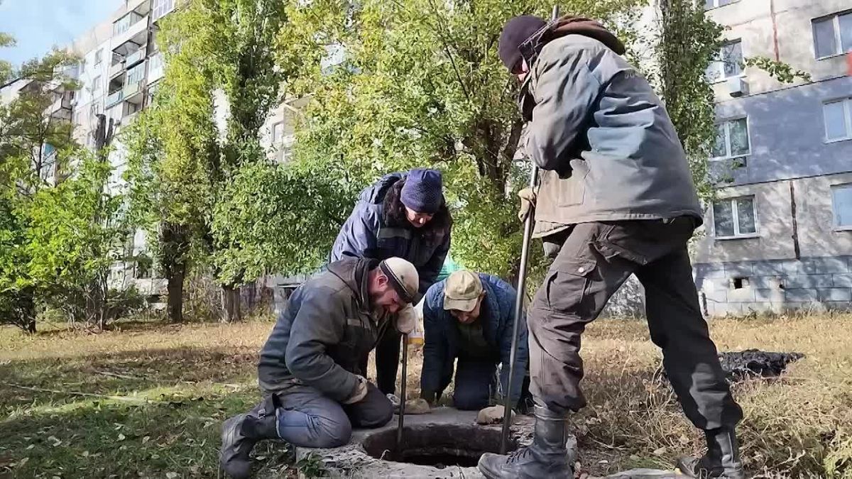 Стаханов: 1770 аварий на канализации с начала года