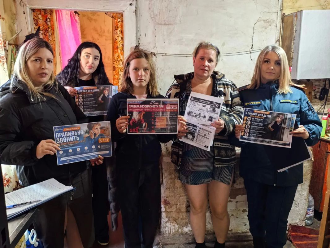 В рамках работы по предупреждению пожаров состоялись подворовые обходы жилых домов В рамках работы по предупреждению пожаров состоялись подворовые обходы жилых домов