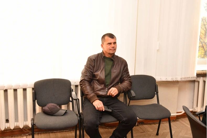 Свердловский округ сверил планы по восстановлению инфраструктуры на республиканском уровне Свердловский округ сверил планы по восстановлению инфраструктуры на республиканском уровне