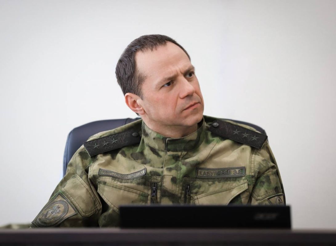 Глава СК России провел оперативное совещание в Луганске Глава СК России провел оперативное совещание в Луганске