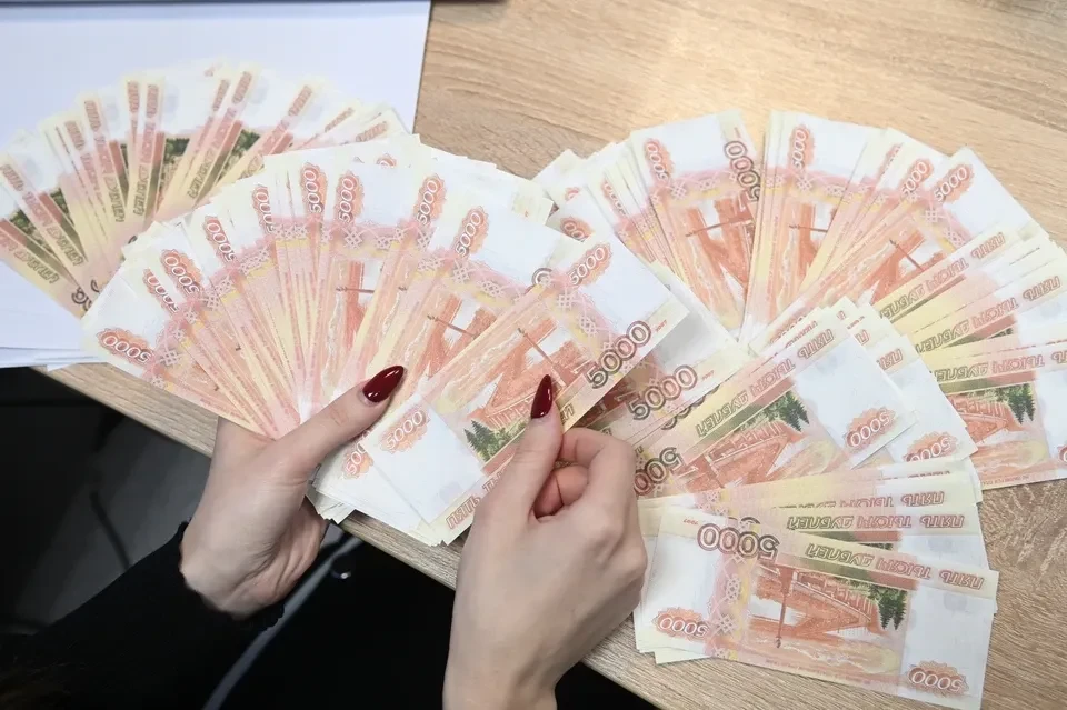 Об основных поправках в бюджете рассказали в Народном Совете ЛНР