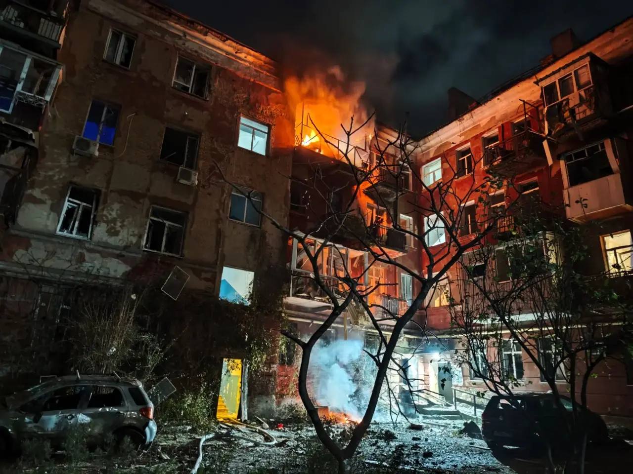 Более 150 тыс. абонентов в ЛНР остались без электроснабжения после атаки на энергетическую инфраструктуру региона, аварийные отключения затронули шесть муниципалитетов