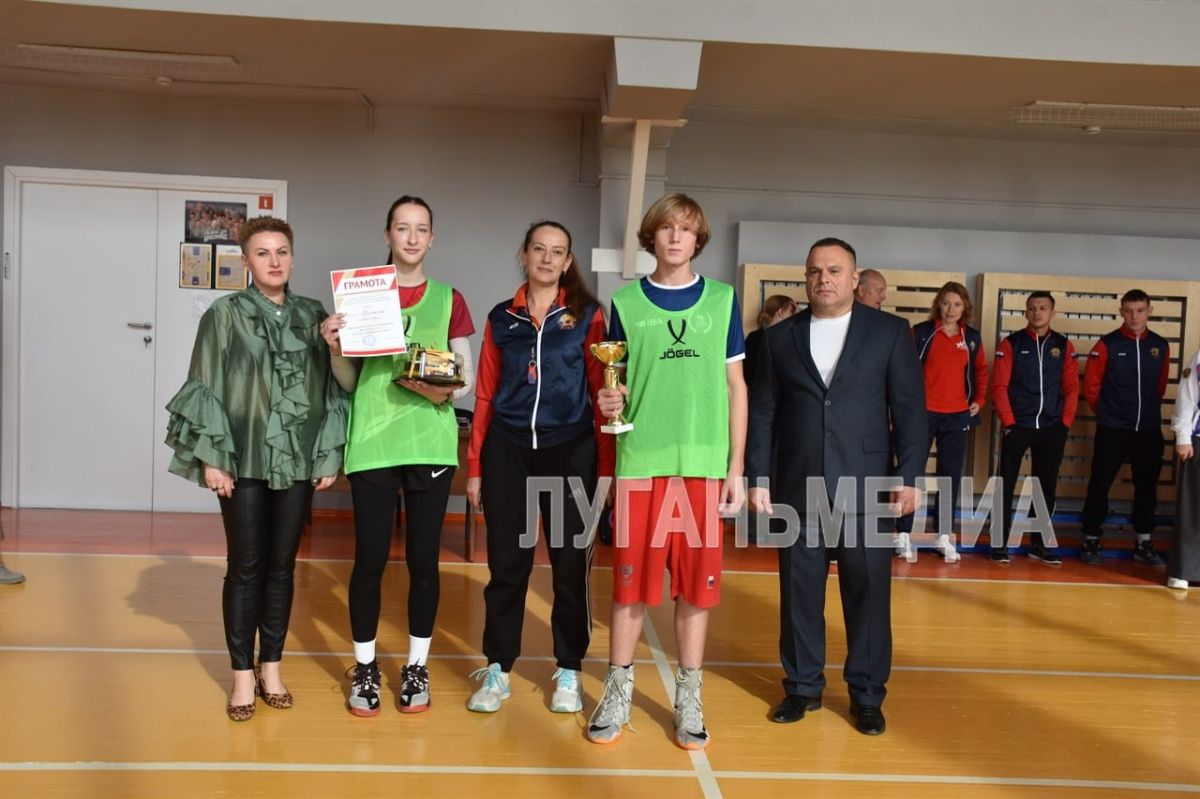 В Алчевске состоялся первый физкультурно-спортивный праздник «Фестиваль ГТО – путь к здоровью и успеху» В Алчевске состоялся первый физкультурно-спортивный праздник «Фестиваль ГТО – путь к здоровью и успеху»