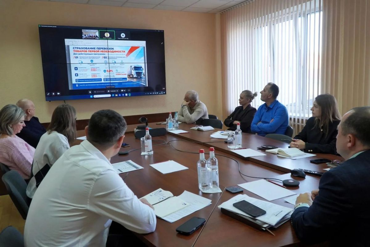 Минтранс ЛНР продолжает работать над упрощением реализации механизма страхования от военных рисков с господдержкой Минтранс ЛНР продолжает работать над упрощением реализации механизма страхования от военных рисков с господдержкой