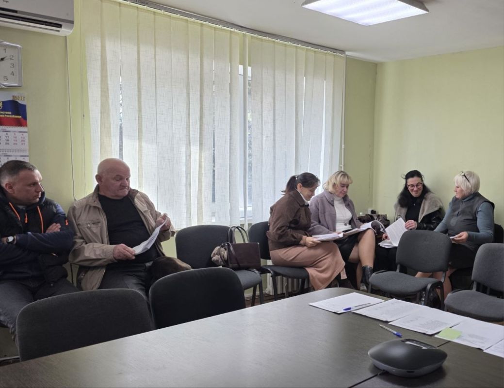 Состоялось сорок девятое заседание Совета городского округа город Лисичанск Луганской Народной Республики Состоялось сорок девятое заседание Совета городского округа город Лисичанск Луганской Народной Республики
