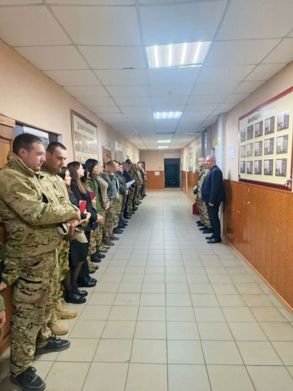 В очередной раз посетил с трёхдневным визитом прифронтовую Кременную В очередной раз посетил с трёхдневным визитом прифронтовую Кременную
