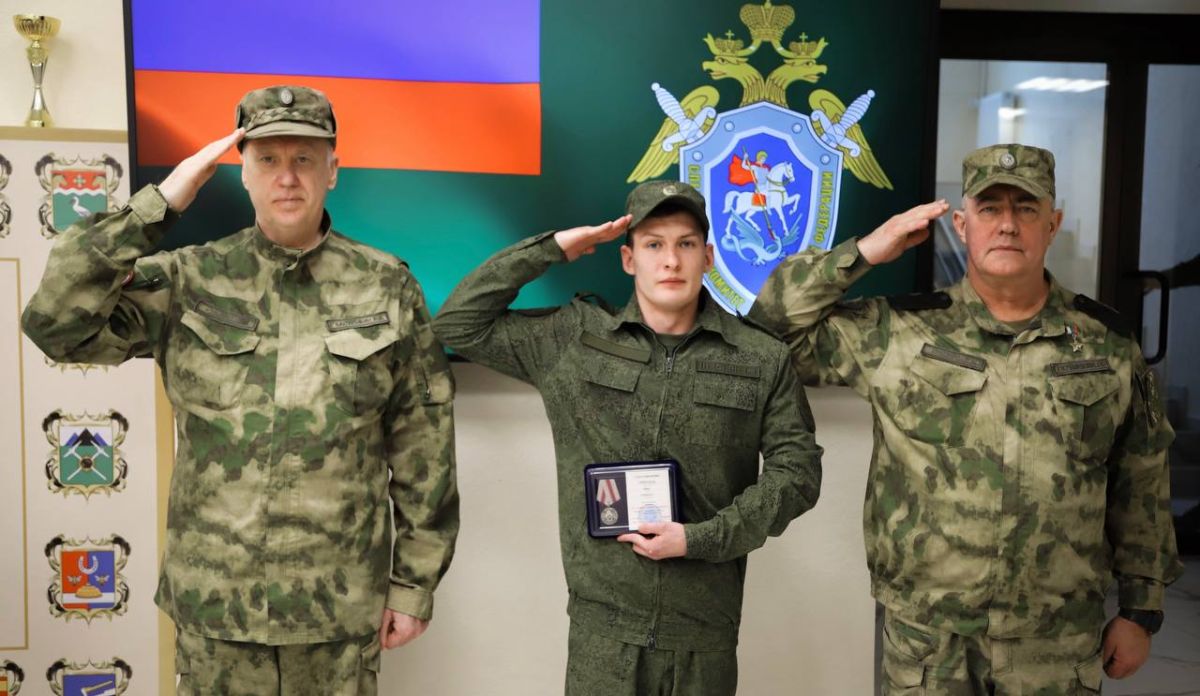 Глава СК России провел оперативное совещание в Луганске Глава СК России провел оперативное совещание в Луганске
