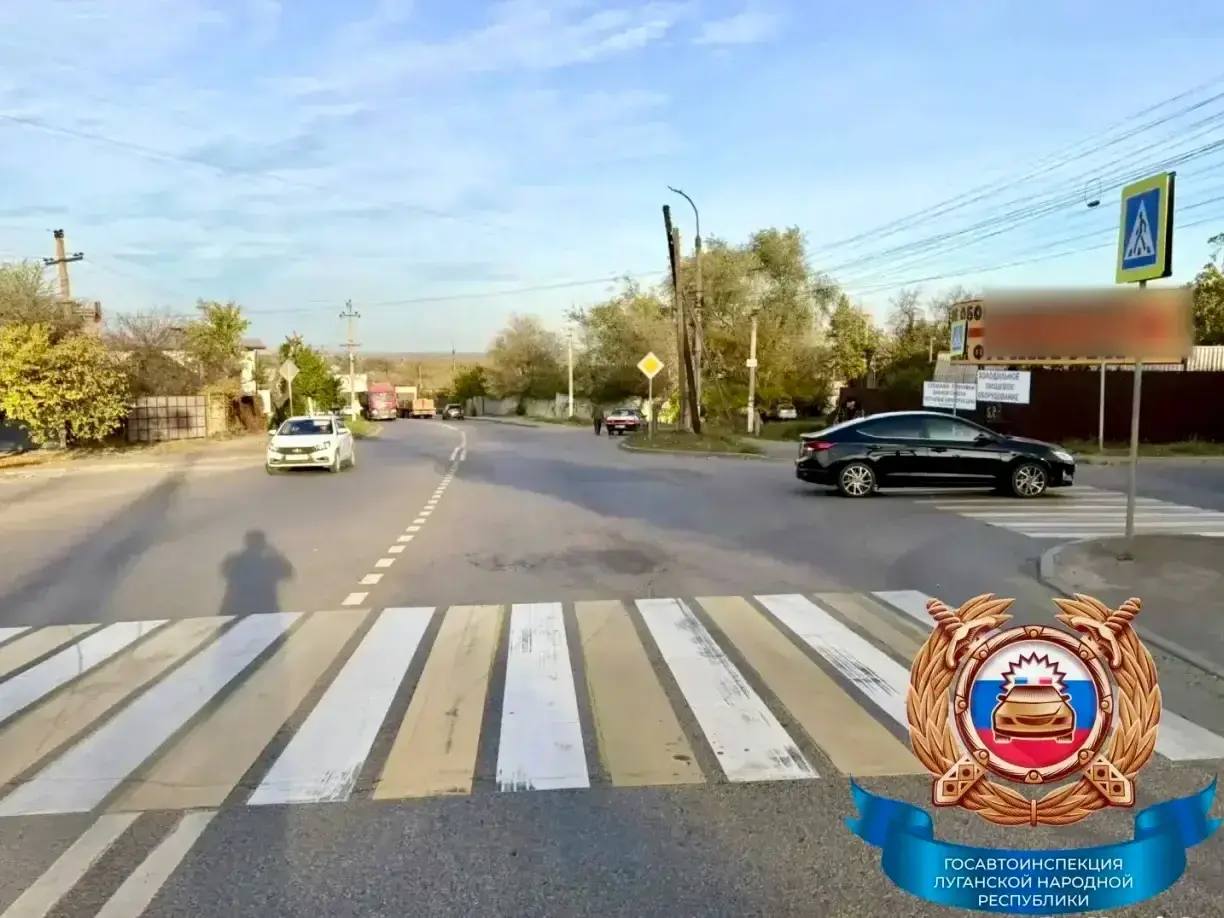 В Луганске автомобилист сбил 17-летнего пешехода на переходе