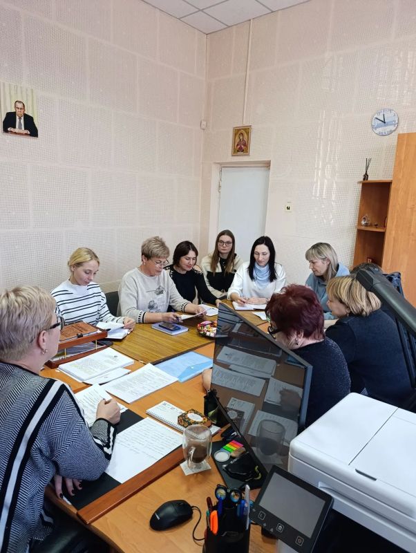 30 октября 2026 года в МКУ «Муниципальный архив Краснодонского муниципального округа» проведен практический семинар на тему «Паспортизация архивов организаций — источников комплектования архивного фонда» 30 октября 2026 года в МКУ «Муниципальный архив Краснодонского муниципального округа» проведен практический семинар на тему «Паспортизация архивов организаций — источников комплектования архивного фонда»