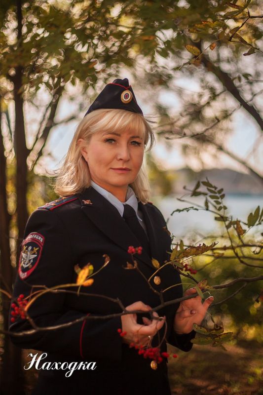 Ирина Волк: Ноябрь рисует серым по холсту Ирина Волк: Ноябрь рисует серым по холсту